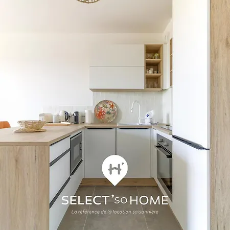 Select'sohome - Pour 4 Personnes à Saint-clair Au Lavandou Avec Vue Mer, Piscine Et Garage Privé - 180sud-c02 *